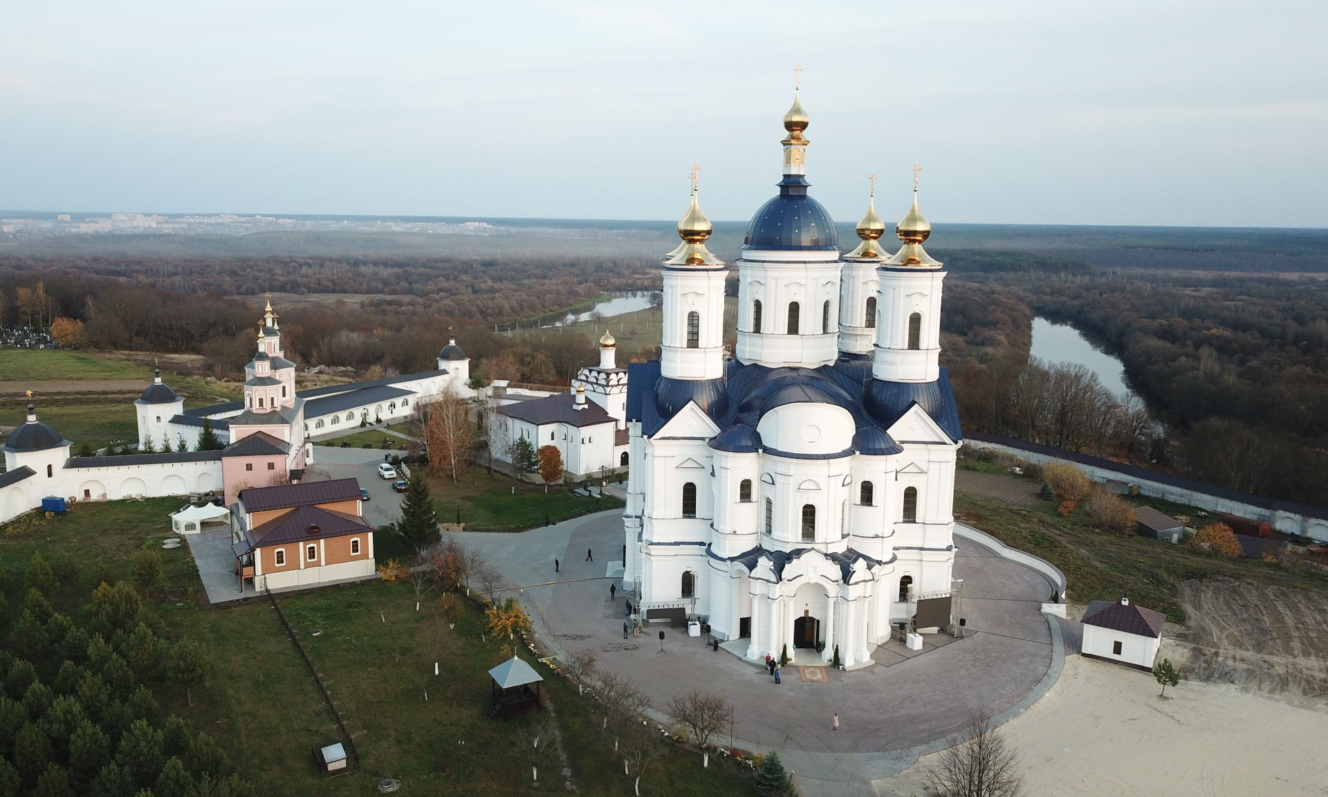 Успенский собор Свенского монастыря